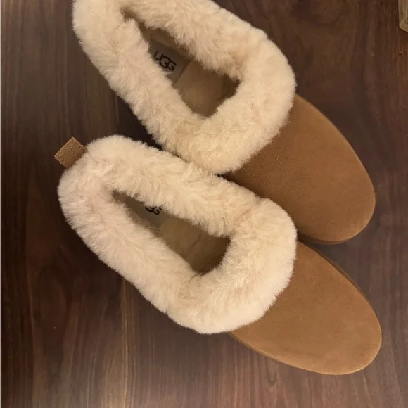 UGG Tan Suede Fur-Lined Slippers - Picture 3 of 6